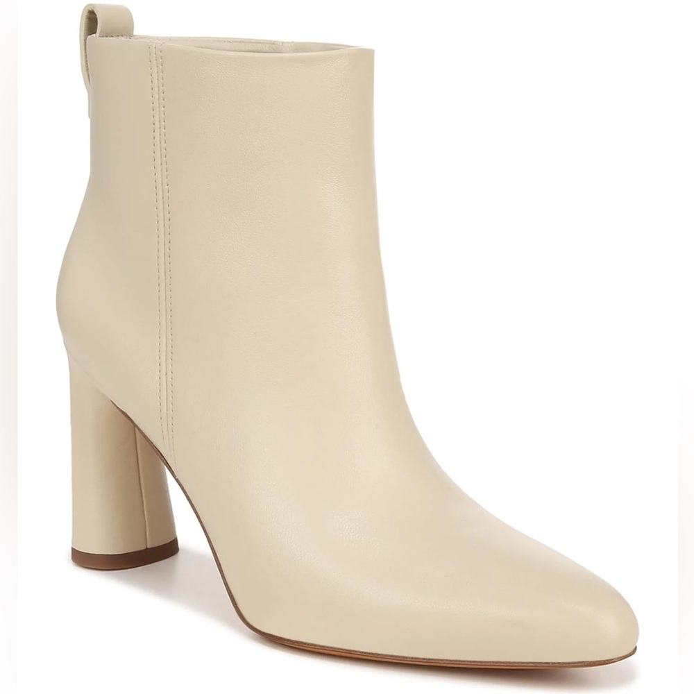 Vince Hillside ankle boots with dust bag